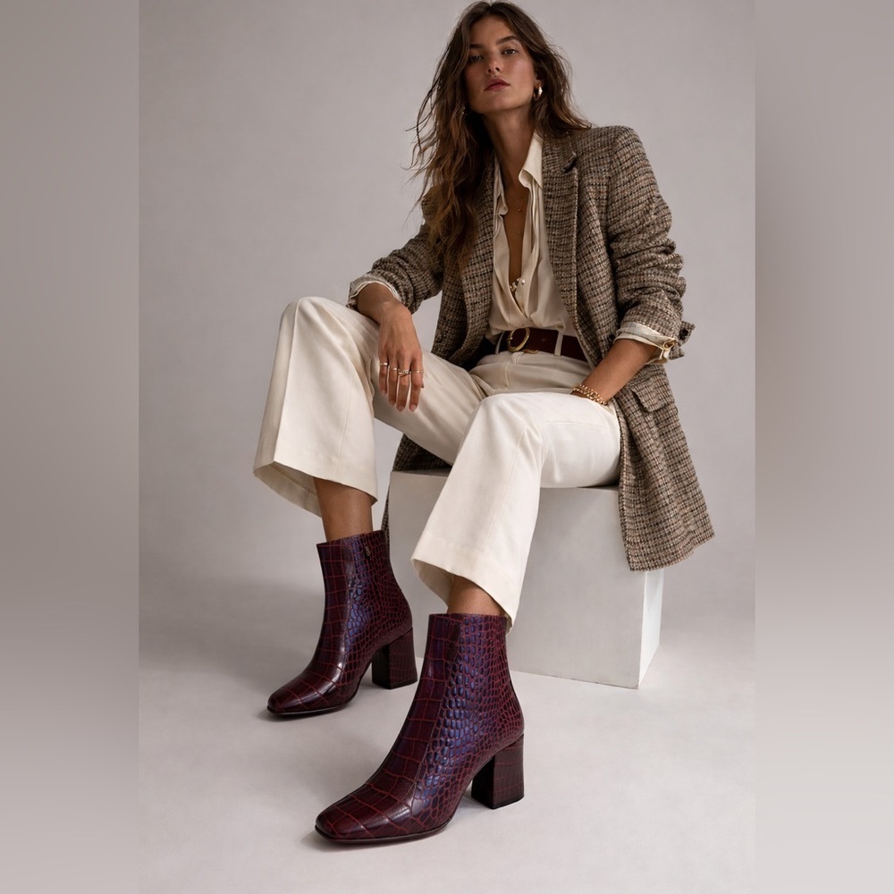 Veronica Beard Felix crocodile embossed burgundy heeled leather boot unworn. 6